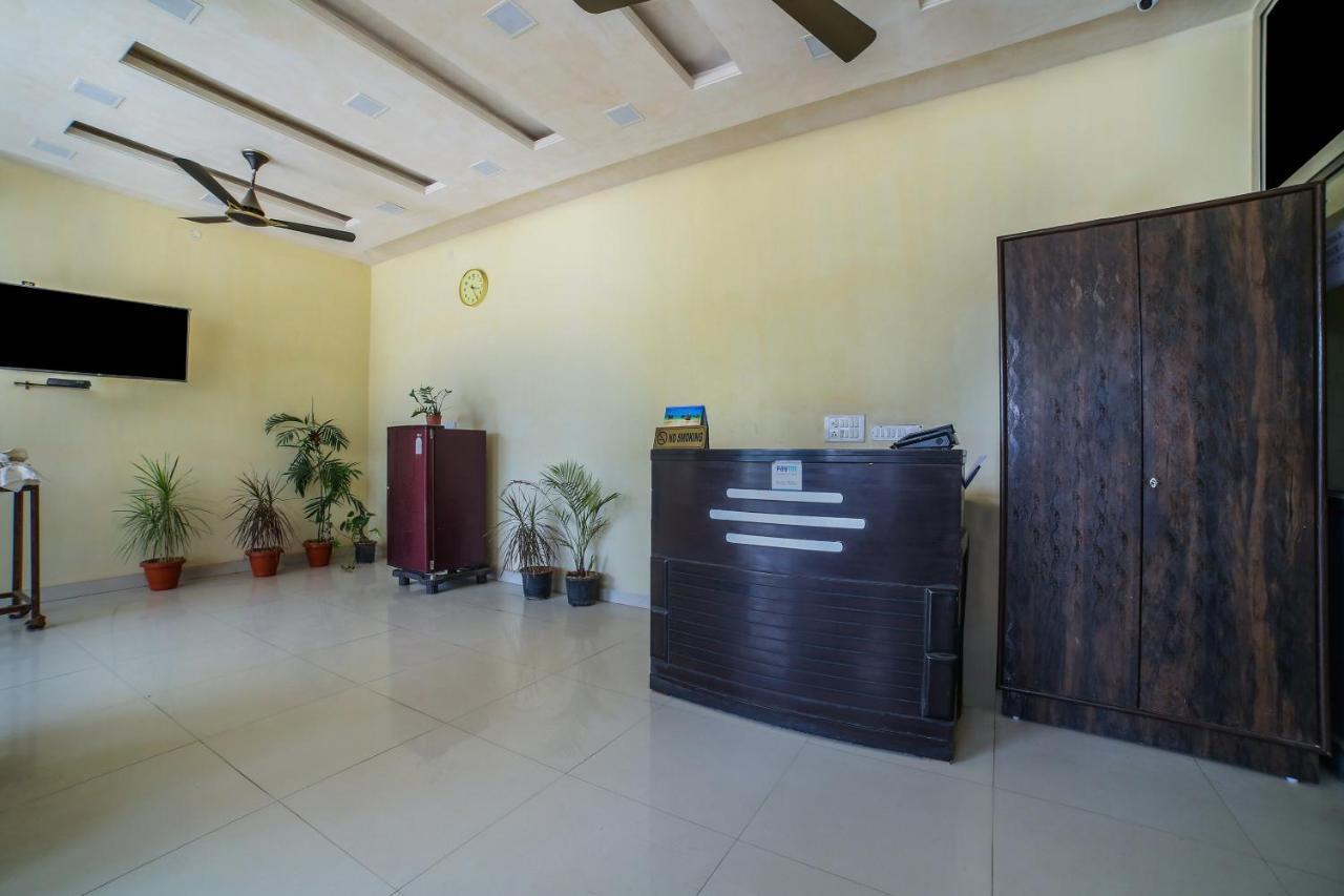 Oyo 36978 Harsh Hotel